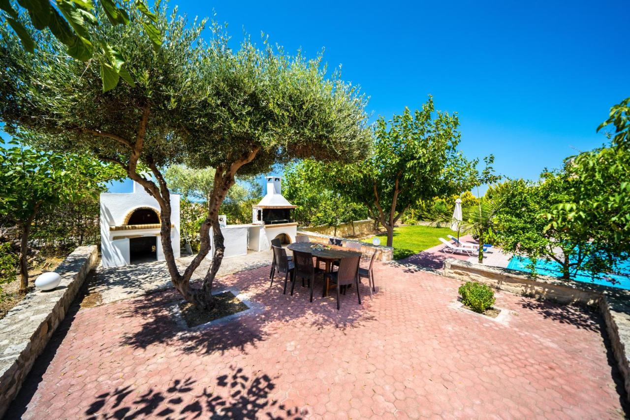 Villas Louloudaki Loutra Exteriér fotografie
